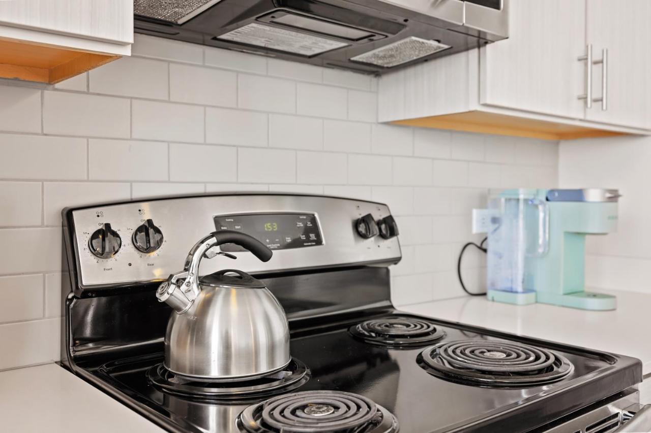 Hotel Placemakr Premier Sobro